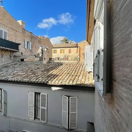Casa Odda - *